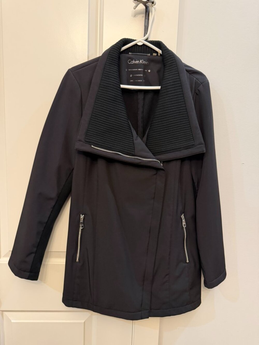 Calvin Klein Black Soft Shell Jacket || Size Large